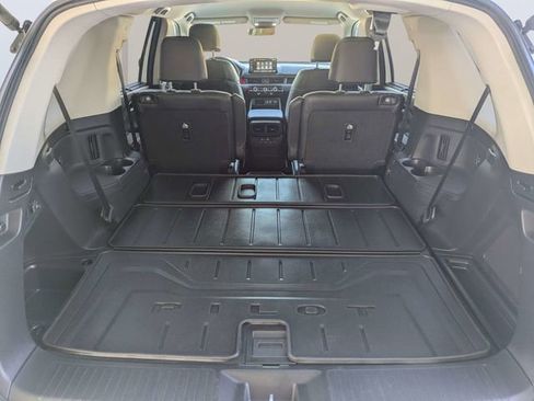 Used 2024 Honda Pilot EX-L image 12