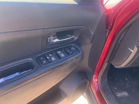 Used 2012 Jeep Liberty Sport image 16