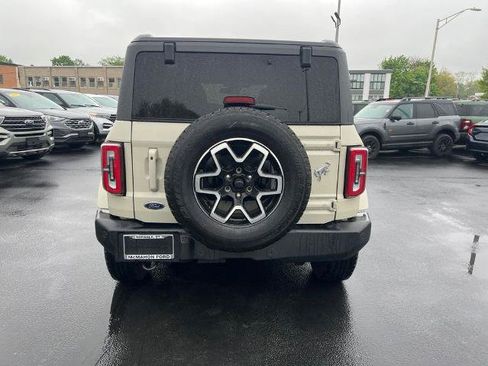 Certified 2025 Ford Bronco Outer Banks AWD/4WD image 3