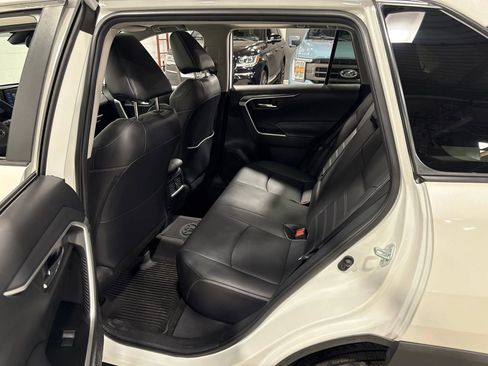 Used 2021 Toyota RAV4 XLE Premium AWD/4WD image 67