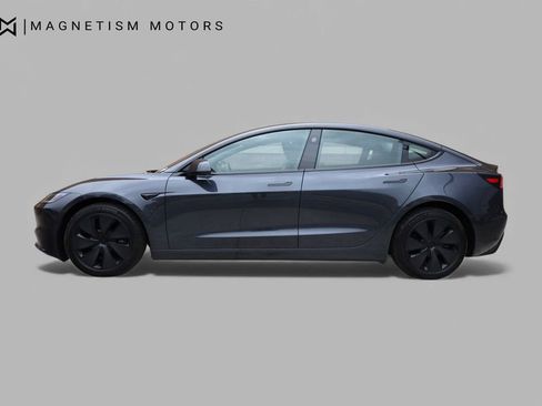 Used 2024 Tesla Model 3 Long Range image 3