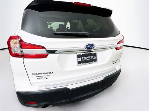 Used 2021 Subaru Ascent Limited w/ Technology Package image 6