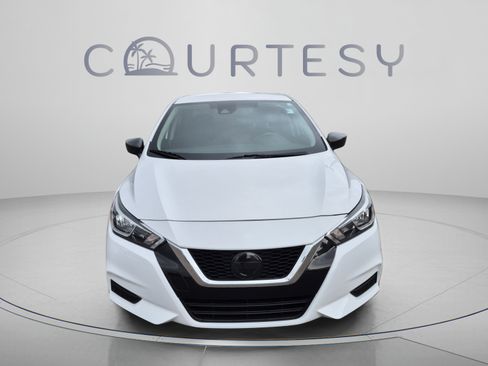 Used 2020 Nissan Versa S FWD image 10