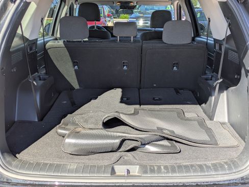 Used 2022 Hyundai Palisade SE image 14