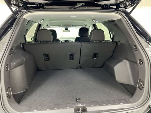 Used 2024 Chevrolet Equinox LS w/ LS Convenience Package AWD/4WD image 23