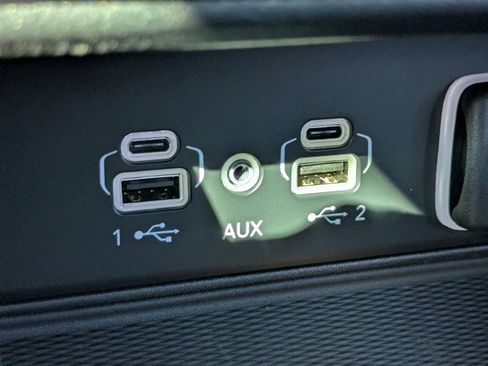 New 2025 Jeep Grand Cherokee Altitude image 20