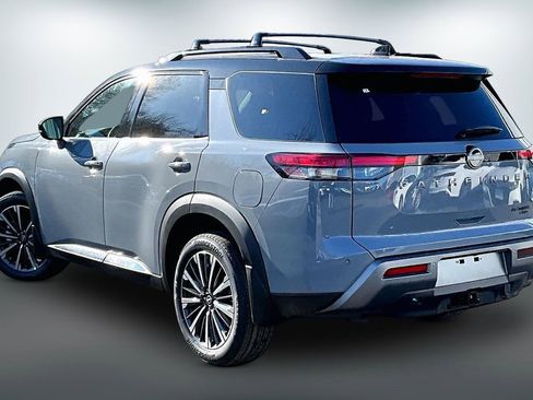 New 2026 Nissan Pathfinder Platinum w/ Cargo Package image 3