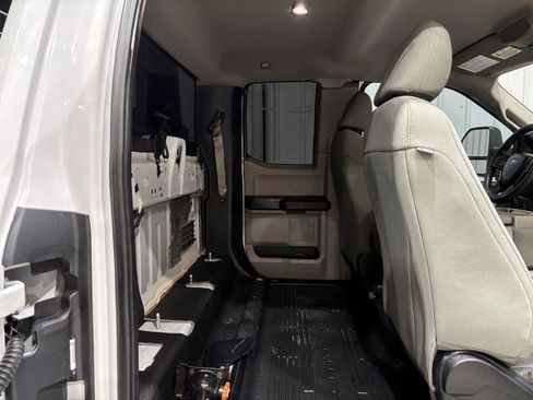 Used 2018 Ford F350 XL image 14