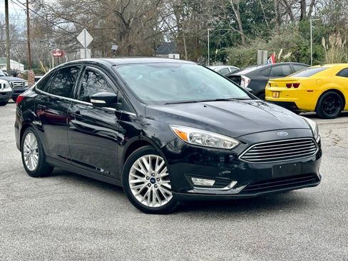 Used 2018 Ford Focus Titanium image 29