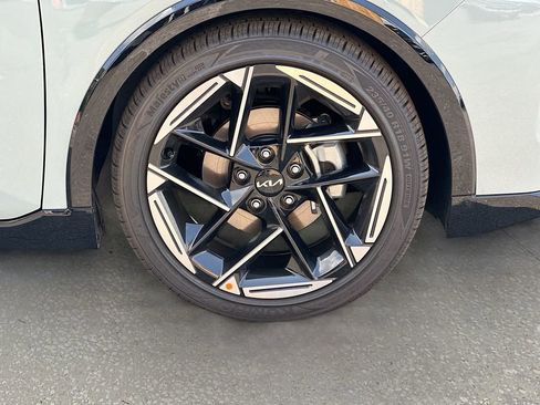New 2026 Kia K4 GT-Line FWD image 32