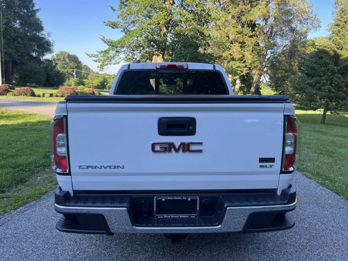 Used 2016 GMC Canyon SLT AWD/4WD image 9