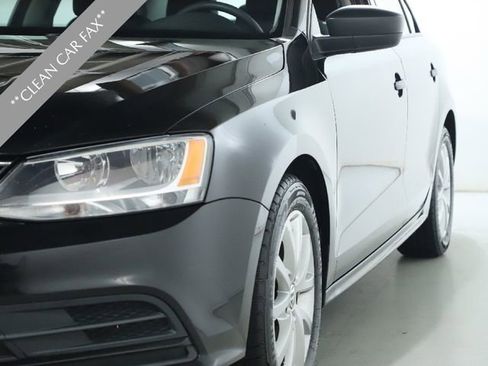 Used 2015 Volkswagen Jetta SE image 6