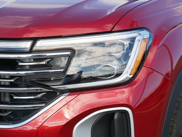 Certified 2025 Volkswagen Atlas SEL AWD/4WD image 10
