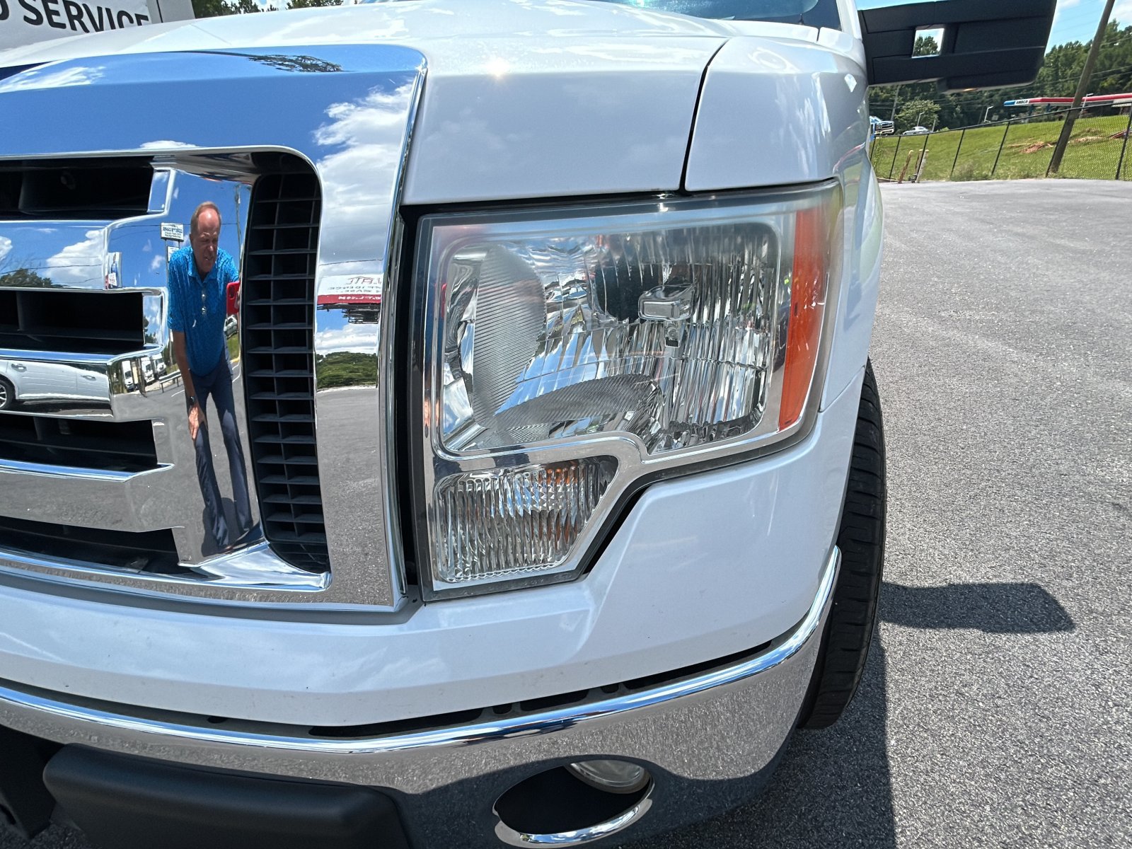 Used 2009 Ford F150 Lariat RWD image 12