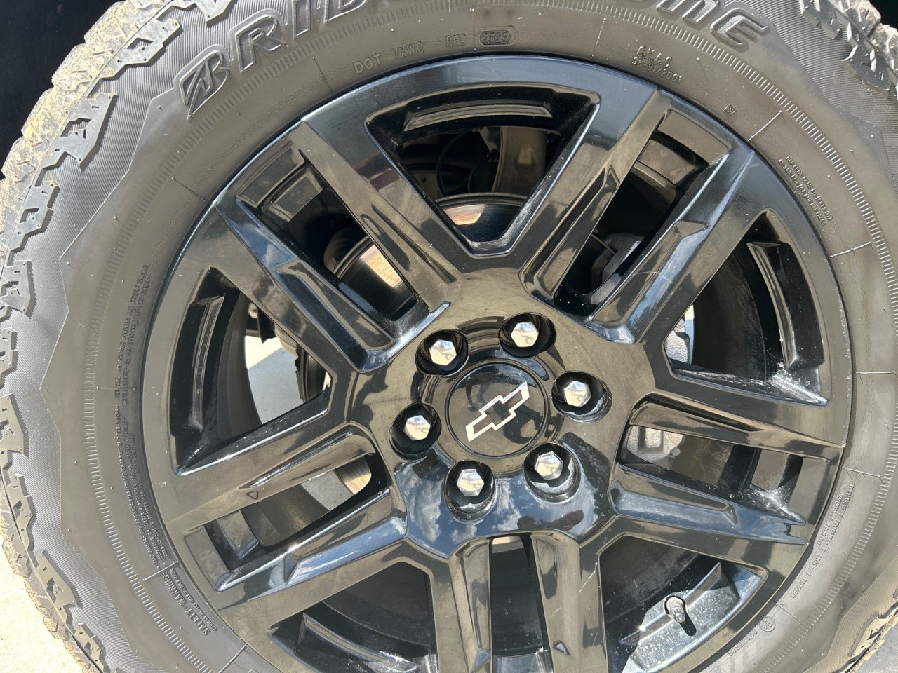 Used 2023 Chevrolet Silverado 1500 LT Trail Boss AWD/4WD image 9