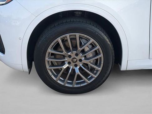 Used 2024 Maserati Grecale GT image 25