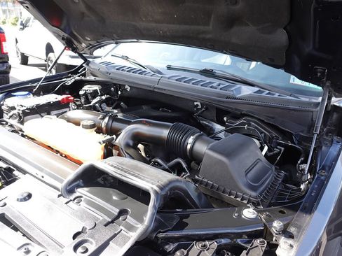 Used 2018 Ford F150 Lariat w/ Equipment Group 502A Luxury AWD/4WD image 64