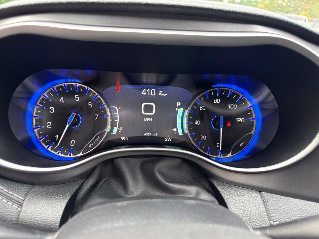 New 2026 Chrysler Pacifica Select AWD/4WD image 31