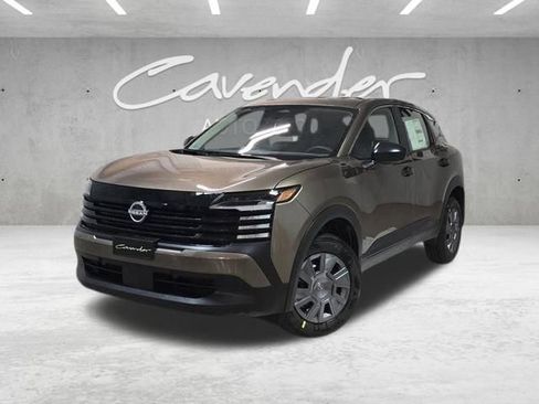 Used 2026 Nissan Kicks S FWD image 1