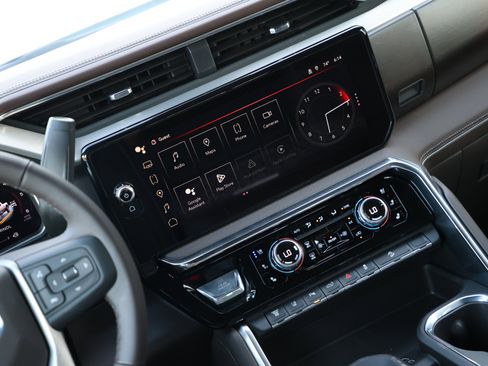 New 2026 GMC Sierra 2500 Denali w/ Denali Reserve Package image 27