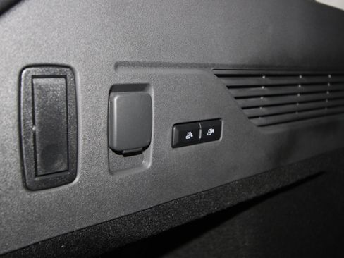 New 2026 Lincoln Nautilus Reserve image 45