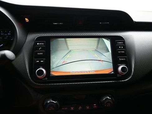 Used 2022 Nissan Kicks SV FWD image 16