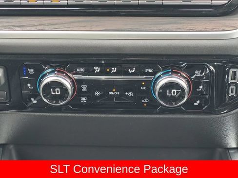 New 2026 GMC Sierra 1500 SLT AWD/4WD image 14