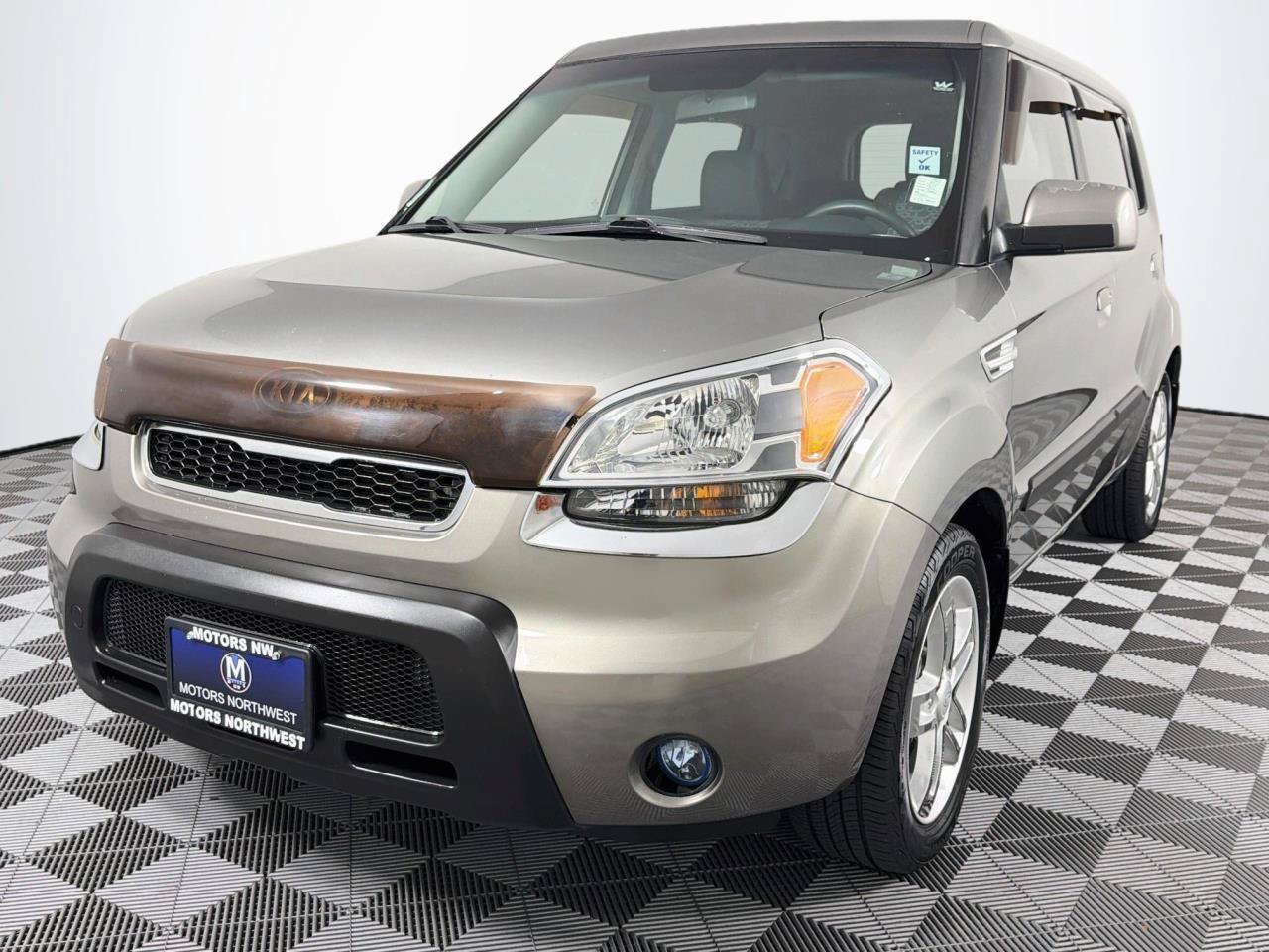 Used 2010 Kia Soul + w/ Audio Pkg FWD image 5