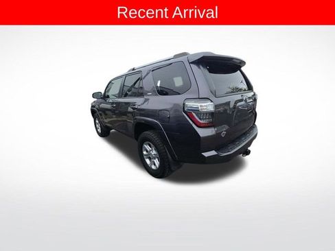 Used 2021 Toyota 4Runner SR5 Premium w/ Moonroof Package AWD/4WD image 2