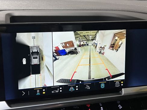 Certified 2024 Chevrolet Silverado 2500 LT w/ Z71 Sport Edition image 29