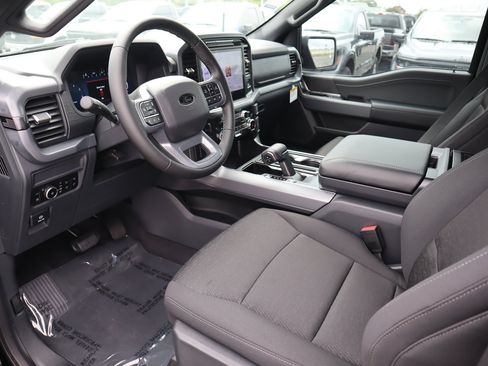 New 2025 Ford F150 XLT w/ Equipment Group 302A MID image 19