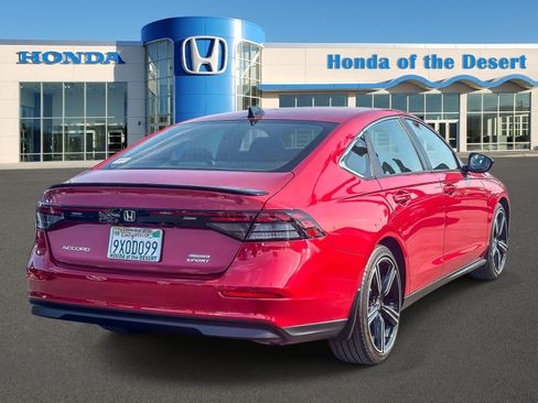 Used 2025 Honda Accord Sport image 7