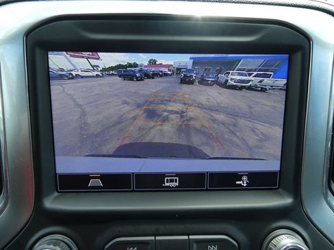 Certified 2021 Chevrolet Silverado 1500 LTZ w/ Safety Package II AWD/4WD image 31