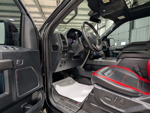 Used 2020 Ford F150 Lariat w/ Equipment Group 502A Luxury AWD/4WD image 14