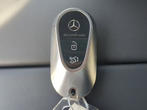 New 2025 Mercedes-Benz GLC 63 AMG S image 17