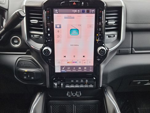 New 2026 RAM 4500 4x4 Crew Cab DRW w/ Laramie Trim Package image 11