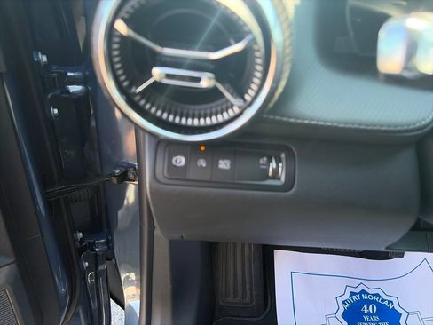 New 2027 Chevrolet Equinox LT w/ Convenience Package II FWD image 19