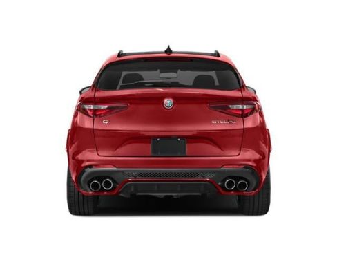 Used 2022 Alfa Romeo Stelvio Quadrifoglio w/ Active Assist Plus Package image 5