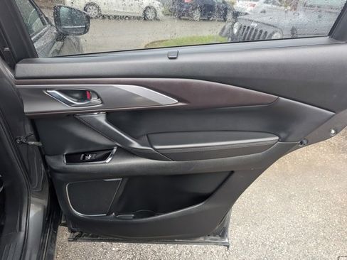 Used 2018 MAZDA CX-9 Grand Touring image 22