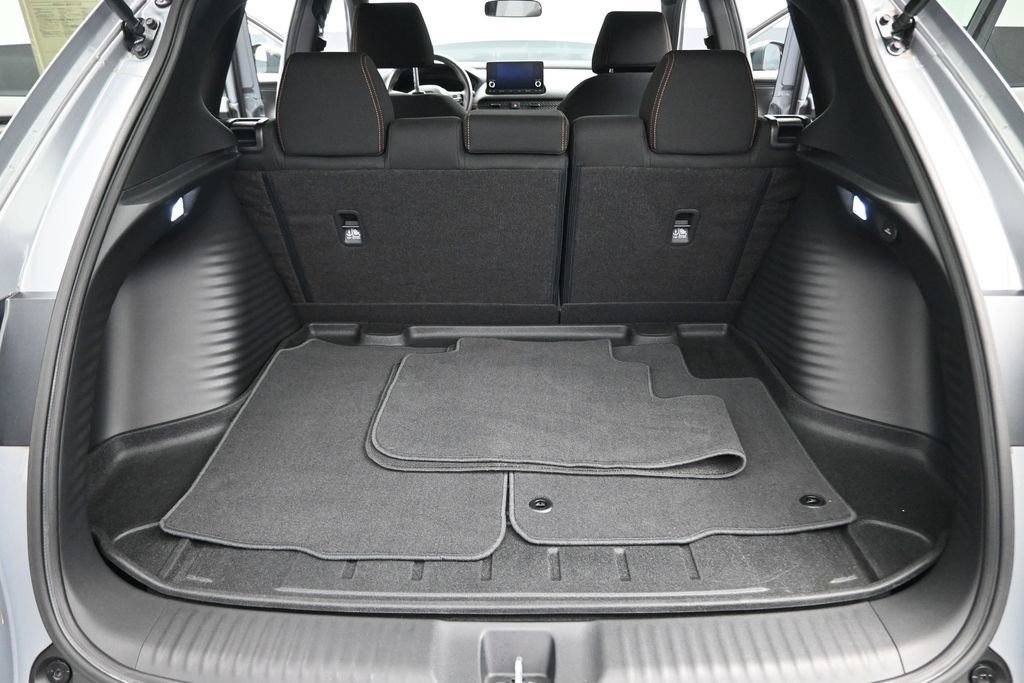Used 2024 Honda HR-V Sport image 14