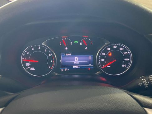 Used 2023 GMC Acadia SLE image 22