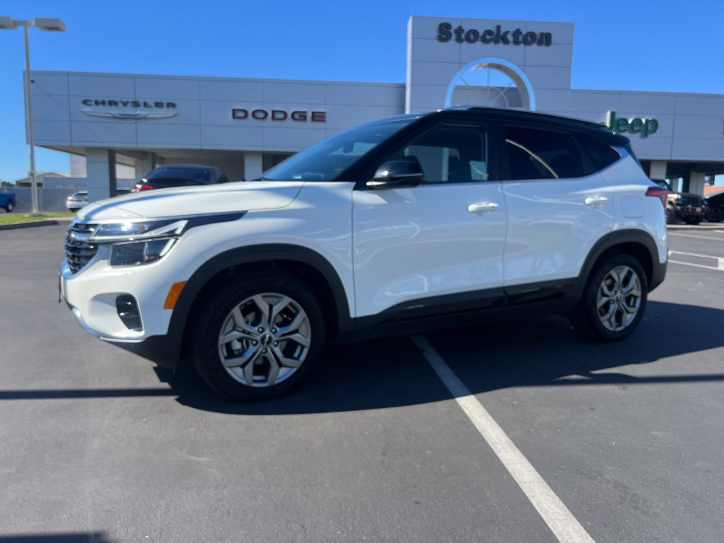 Used 2024 Kia Seltos S FWD image 1