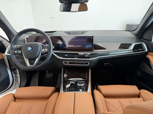 Certified 2025 BMW X5 xDrive50e w/ Climate Comfort Package image 16