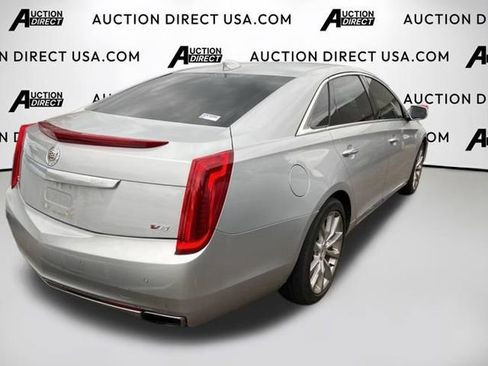 Used 2015 Cadillac XTS Luxury w/ Driver Awareness Package image 9