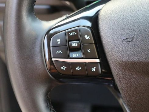 Used 2021 Ford Escape SE w/ SE Sport Appearance Package image 27