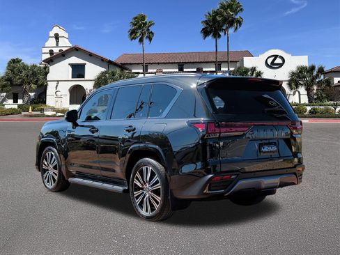 Used 2026 Lexus LX 700h Luxury w/ Appearance Package image 4