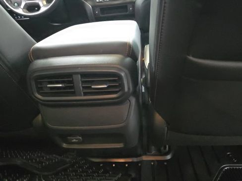Used 2025 Honda Ridgeline TrailSport image 10