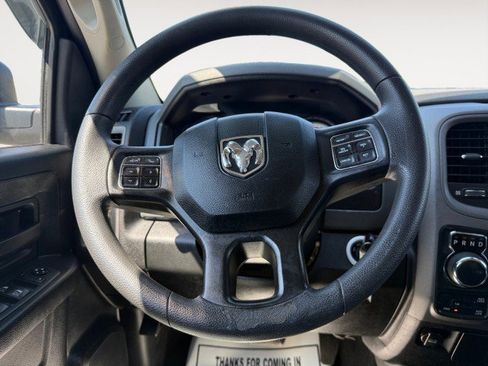 Used 2018 RAM 1500 Express w/ Express Value Package AWD/4WD image 8