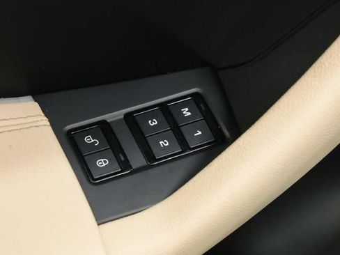 Used 2020 Jaguar F-PACE Premium AWD/4WD image 25