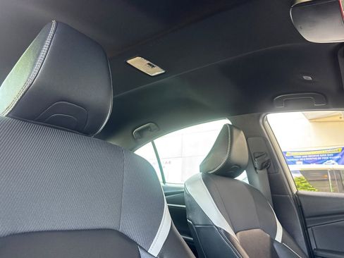 Used 2025 Toyota Camry SE FWD image 26